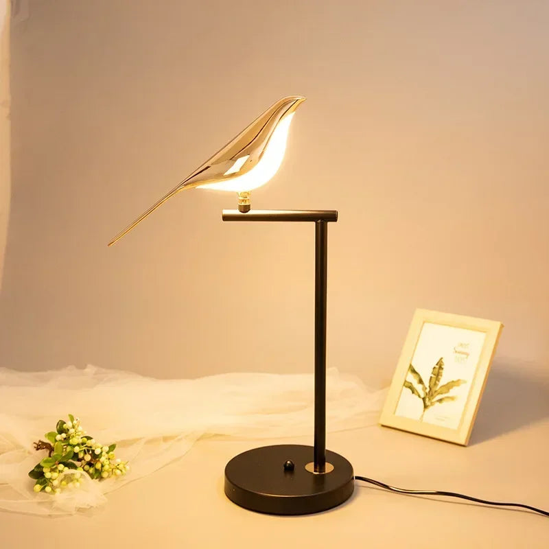 Golden Magpie Wall Lamp